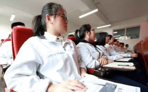 落榜不落志 高考失利后的多元發(fā)展路徑