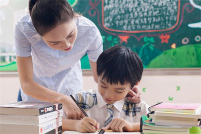 冠贏教育加盟 開啟非學(xué)歷職業(yè)技能培訓(xùn)新藍海